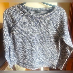 The Limited Top. Size XS, color blue and white. 100% Polyester.